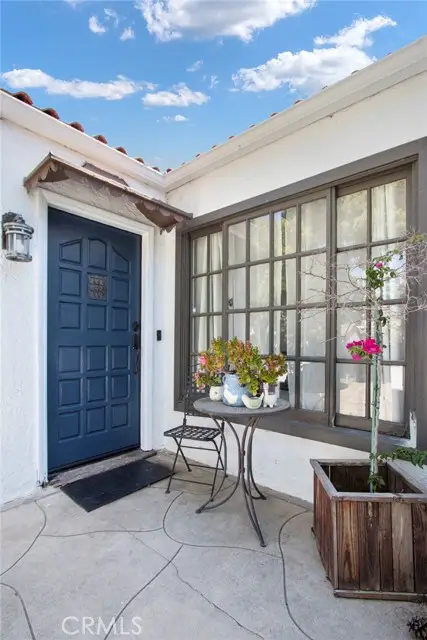 211 N Frederic Street, Burbank, CA 91505 - Image #3