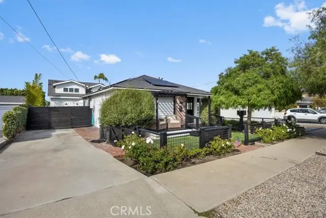 505 W Maple Avenue, El Segundo, CA 90245 - Image #1