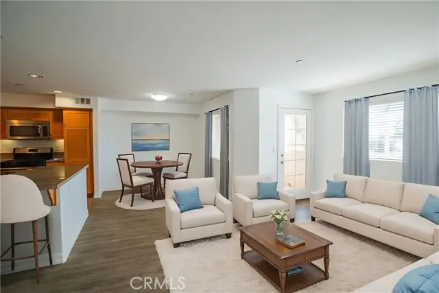 1401 Lomita #302, Harbor City, CA 90710 - Image #2