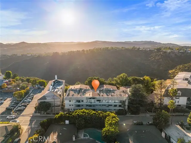 2345 Roscomare #302, Los Angeles, CA 90077 - Image #1