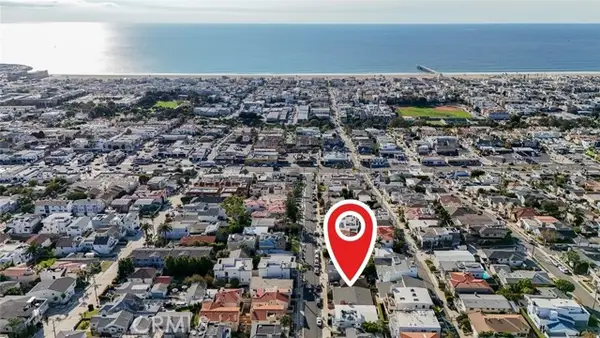 1025 7th St., Hermosa Beach, CA 90254