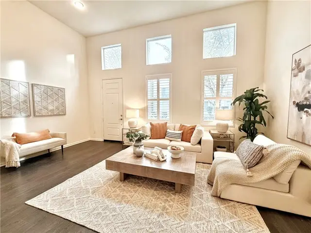 5547 Strand #103, Hawthorne, CA 90250 - Image #2