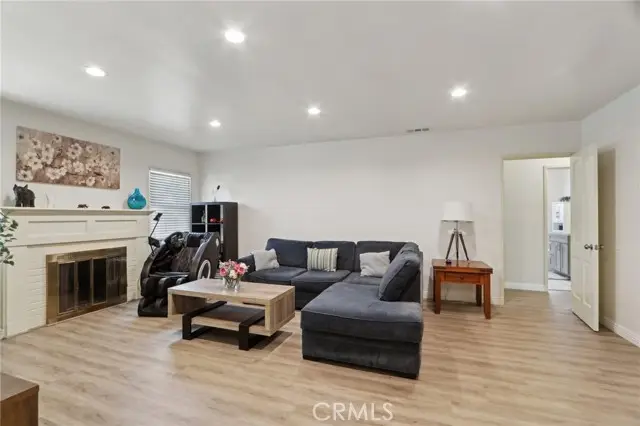 1120 Highland Oaks Drive, Arcadia, CA 91006 - Image #3