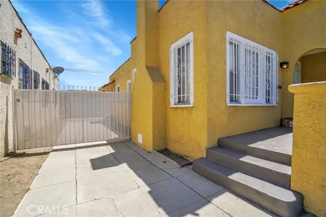 1054 W 81st Place, Los Angeles, CA 90044 - #3