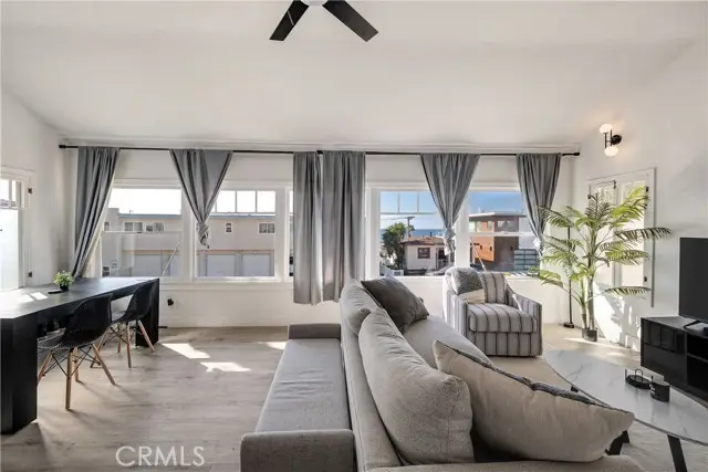 1720 Manhattan, Hermosa Beach, CA 90254 - Image #2