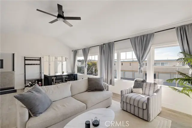 1720 Manhattan, Hermosa Beach, CA 90254 - Image #3