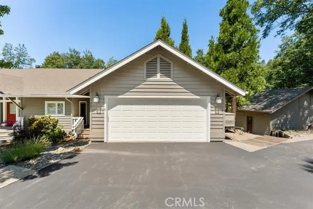 1227 Eddy Drive, Mount Shasta, CA 96067 - Image #3