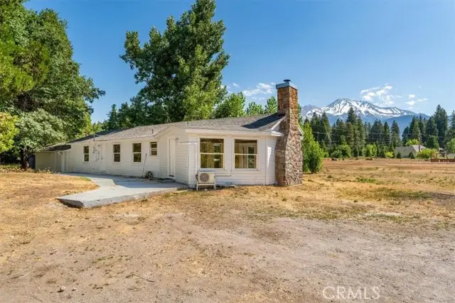 1212 N Old Stage Road, Mount Shasta, CA 96067 - Image #1