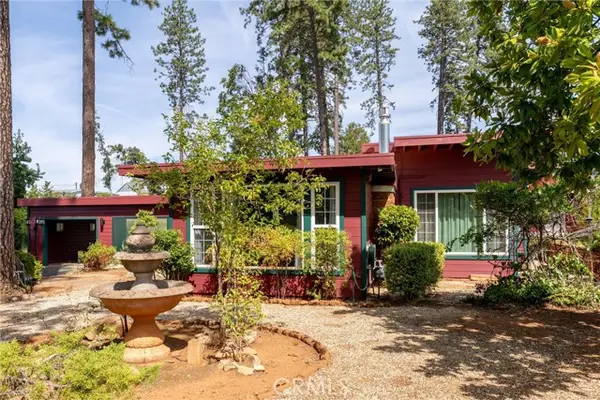 911 Central Park Drive, Paradise, CA 95969