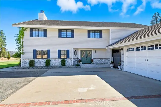 1121 Oak Valley Drive, Yreka, CA 96097 - Image #3