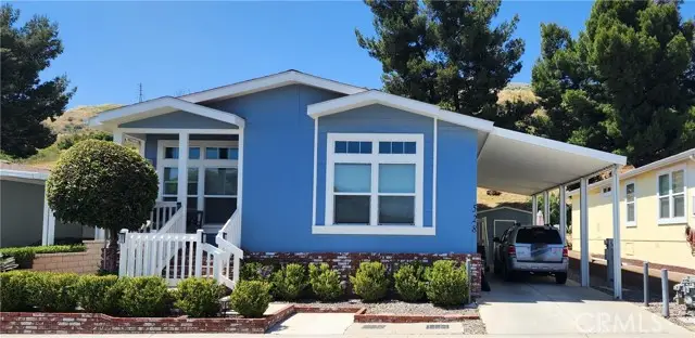 15455 Gleanoaks Boulevard #528, Sylmar, CA 91342 - Image #1