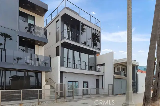 3011 Ocean Front Walk, Venice, CA 90291 - Image #2