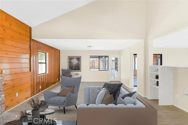 554 E Jackman Street, Lancaster, CA 93535 - Image #2