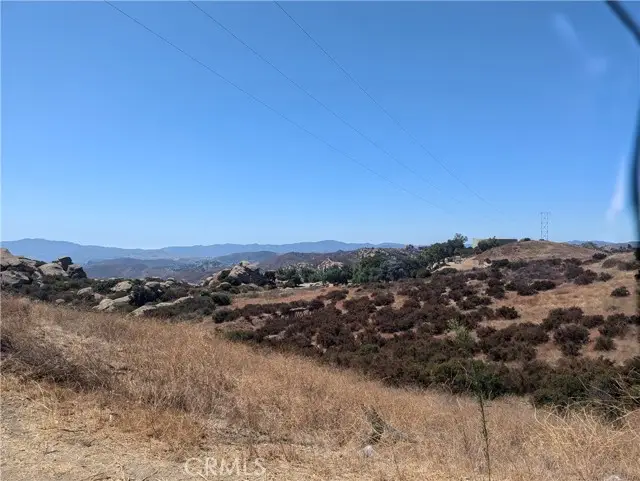 40 North American Cut Off Road, Canoga Park, CA 91304 - Image #1