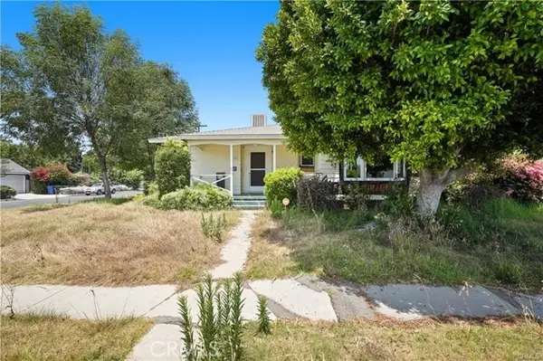 13455 Bassett Street, Los Angeles, CA 91405