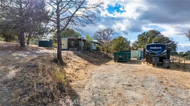 19645 Water Canyon Road, Tehachapi, CA 93561 - Image #2