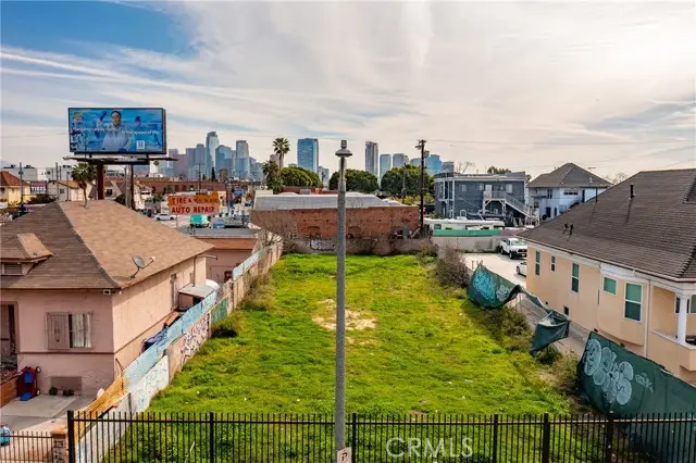1606 Menlo Avenue, Los Angeles, CA 90006 - Image #3