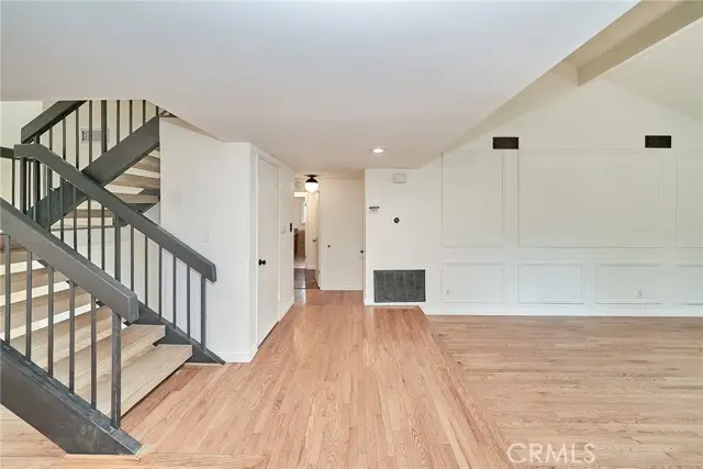 19910 Cantara Street, Winnetka, CA 91306 - Image #2