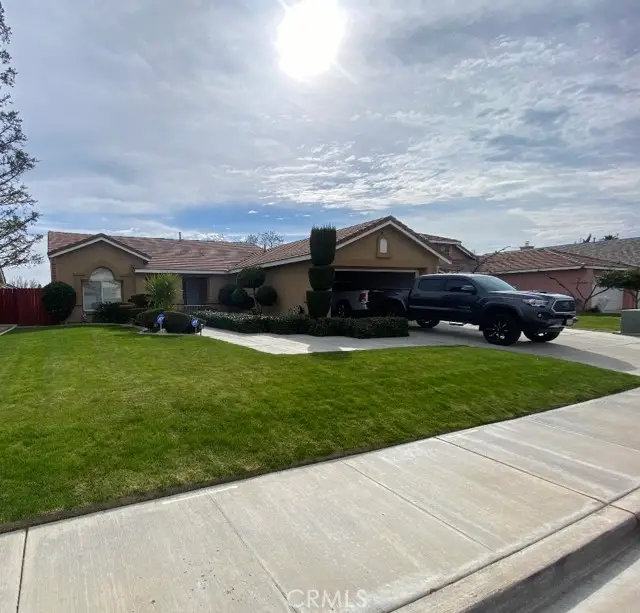 5911 Playa Del Sol Court, Bakersfield, CA 93313 - Image #1