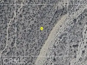 250 E Vic Avenue Z14, Llano, CA 93544 - Image #2