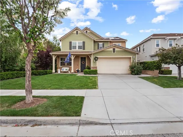 22458 Plantation Court, Santa Clarita, CA 91350 - Image #2