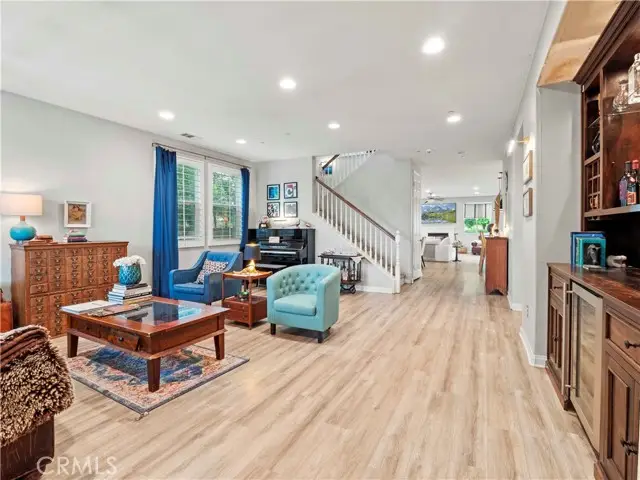 22458 Plantation Court, Santa Clarita, CA 91350 - Image #3