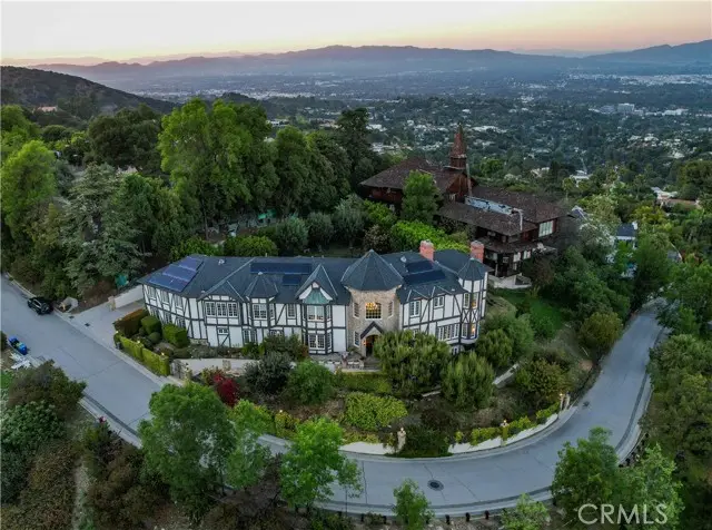 3155 Stone Oak Drive, Los Angeles, CA 90049 - Image #1