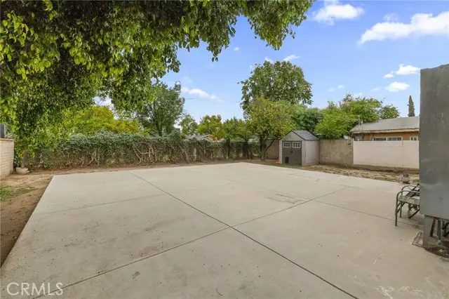 8036 Hazeltine Avenue, Panorama City, CA 91402 - Image #2