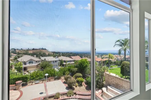 19752 Sierra Meadows Lane, Porter Ranch, CA 91326 - Image #3