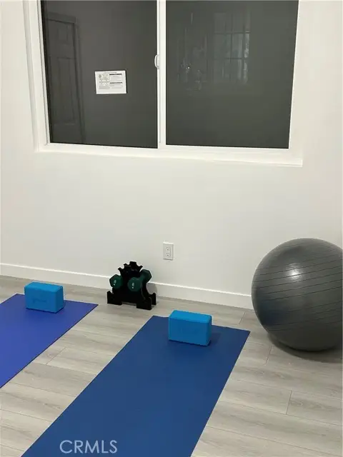 8916 Mettler Avenue, Los Angeles, CA 90003 - Image #2