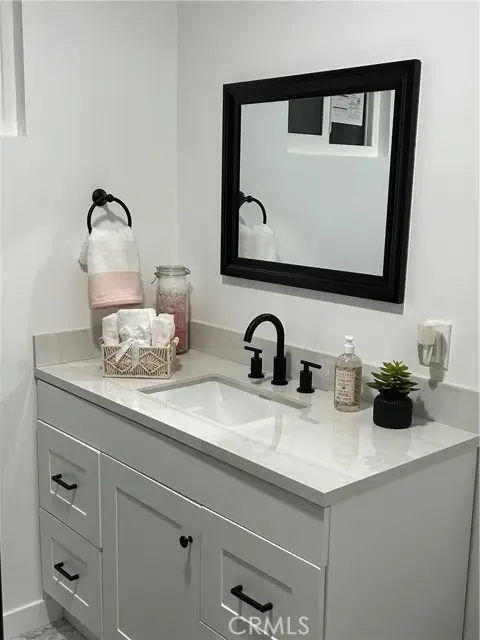 8916 Mettler Avenue, Los Angeles, CA 90003 - Image #3