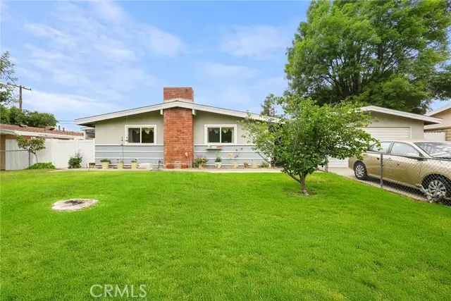 27439 Santa Clarita Road, Santa Clarita, CA 91350 - Image #3
