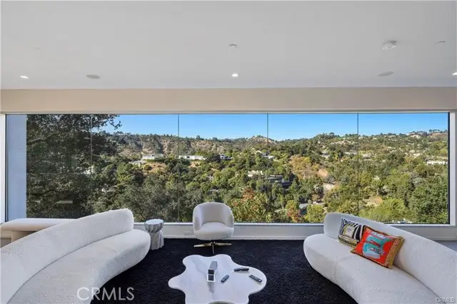 9716 Oak Pass Road, Beverly Hills, CA 90210 - Image #1