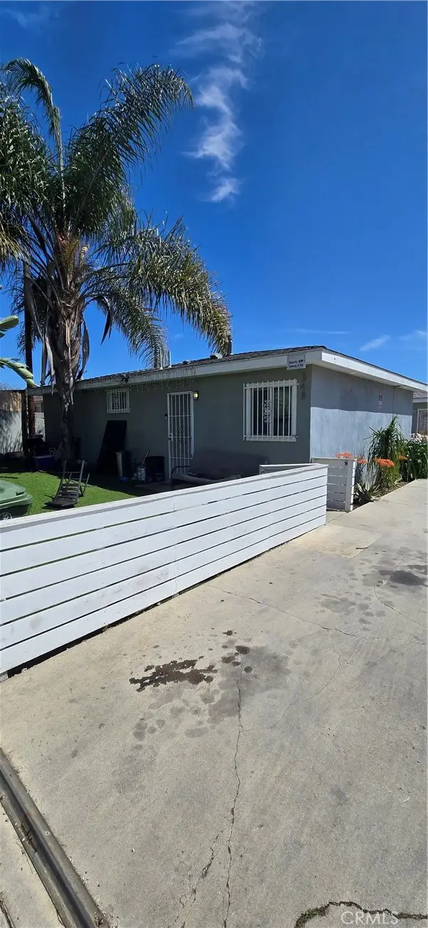 348 W Peach Street, Compton, CA 90222 - Image #2
