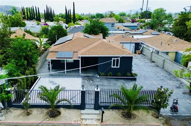 11068 Penrose, Sun Valley, CA 91352 - Image #2