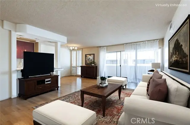 5454 Zelzah Avenue #215, Encino, CA 91316 - Image #2