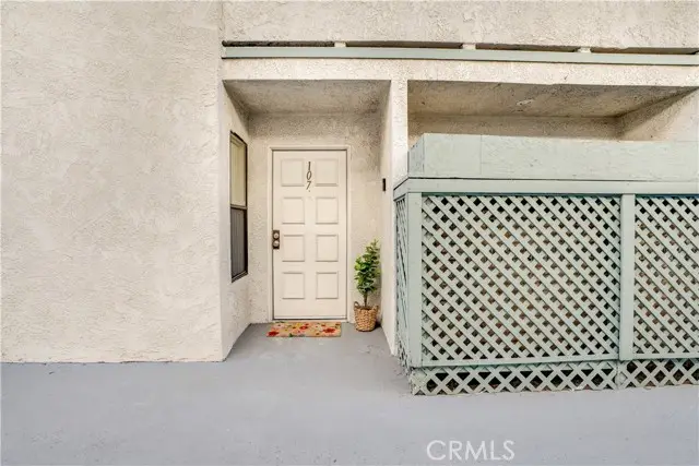 9038 Orion Avenue #107, North Hills, CA 91343 - Image #3