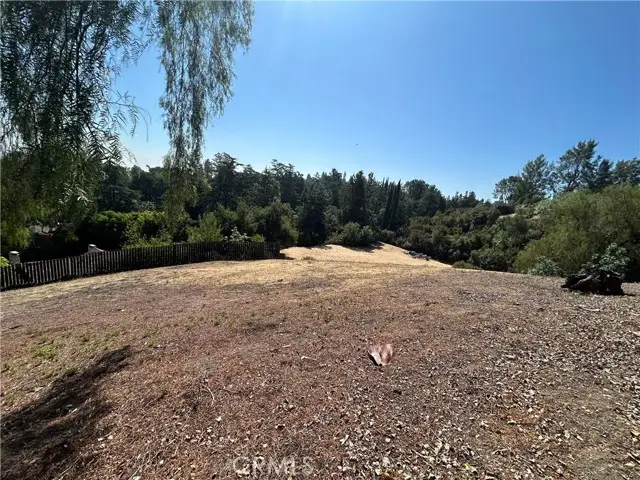 5075 Hood Drive, Woodland Hills, CA 91364 - Image #2