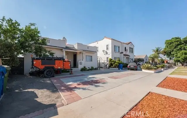 3025 Edgehill Drive, Los Angeles, CA 90018 - Image #2