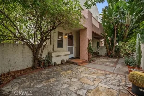 12411 Osborne Street #46, Pacoima (los Angeles), CA 91331