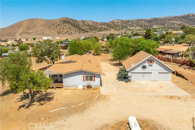 34821 Katherinel Avenue, Acton, CA 93510 - Image #3