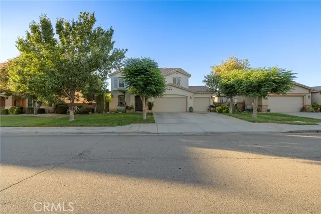 2821 E Avenue J4, Lancaster, CA 93535 - Image #2