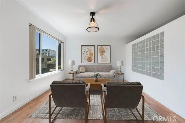 11138 Aqua Vista Street #49, North Hollywood, CA 91602 - Image #2