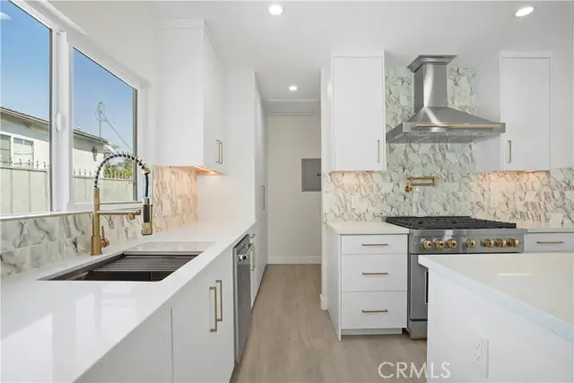 1230 Spazier Avenue, Glendale, CA 91201 - Image #2