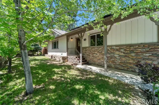 310 Teakwood Drive, Big Bear Lake, CA 92315 - Image #3