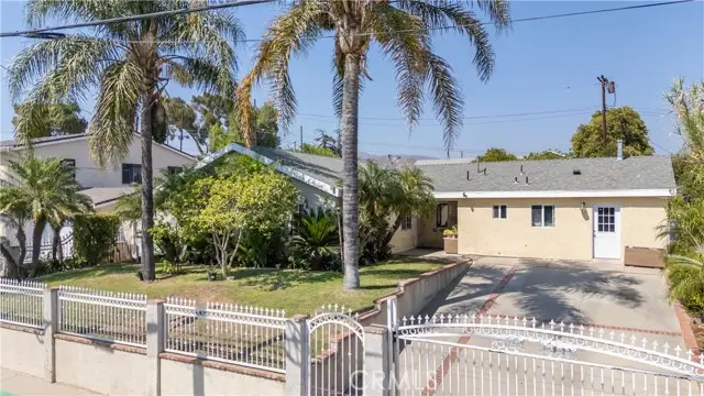 11044 Borden Avenue, Pacoima, CA 91331 - Image #2