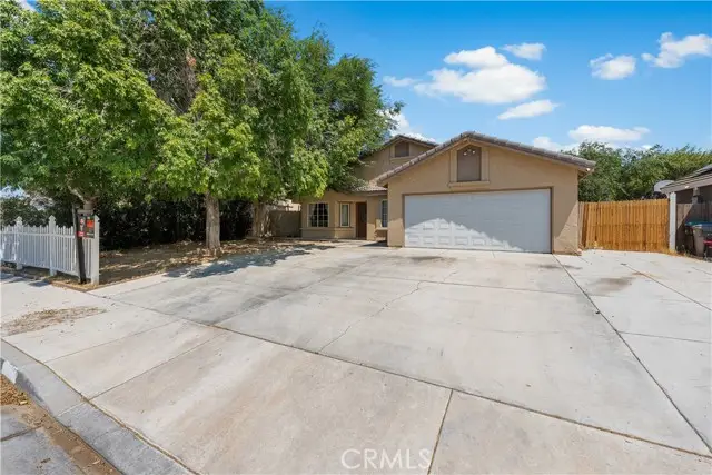4331 Avoca Avenue, Palmdale, CA 93552 - Image #2