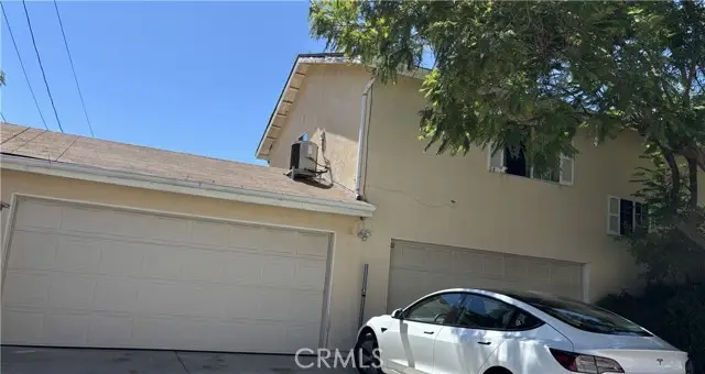 5620 Cartwright Avenue, North Hollywood, CA 91601 - Image #2