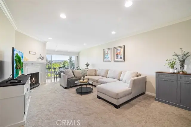 12830 Burbank Boulevard #307, Valley Village, CA 91607 - Image #3