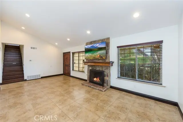 1305 Sheffield Place, Thousand Oaks, CA 91360 - Image #3